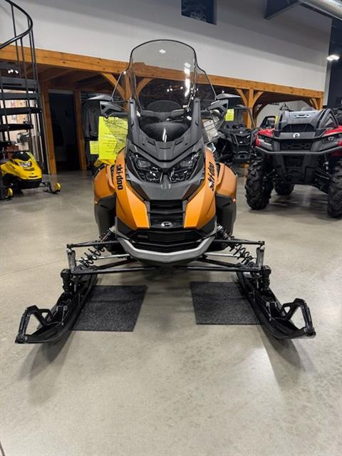 2025 Ski-Doo Grand Touring LE w/ Platinum Package 900 ACE Turbo R ES Silent Ice Track II 1.25 w/ 10.25 in. Touchscreen in Vernon, Connecticut - Photo 5