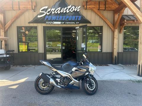 2023 Kawasaki Ninja 400 in Vernon, Connecticut