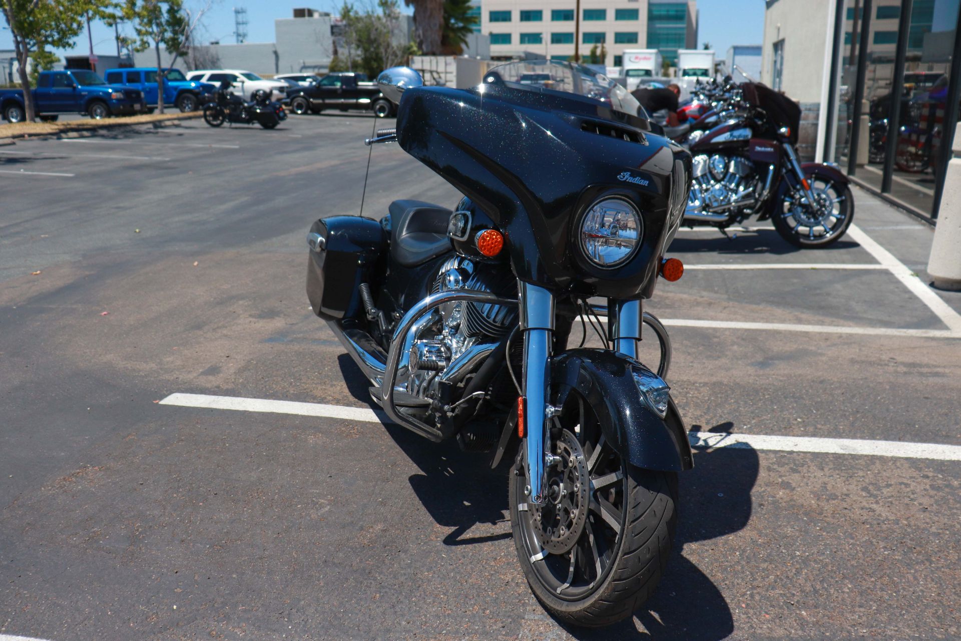 2021 Indian Chieftain® Limited in San Diego, California - Photo 4