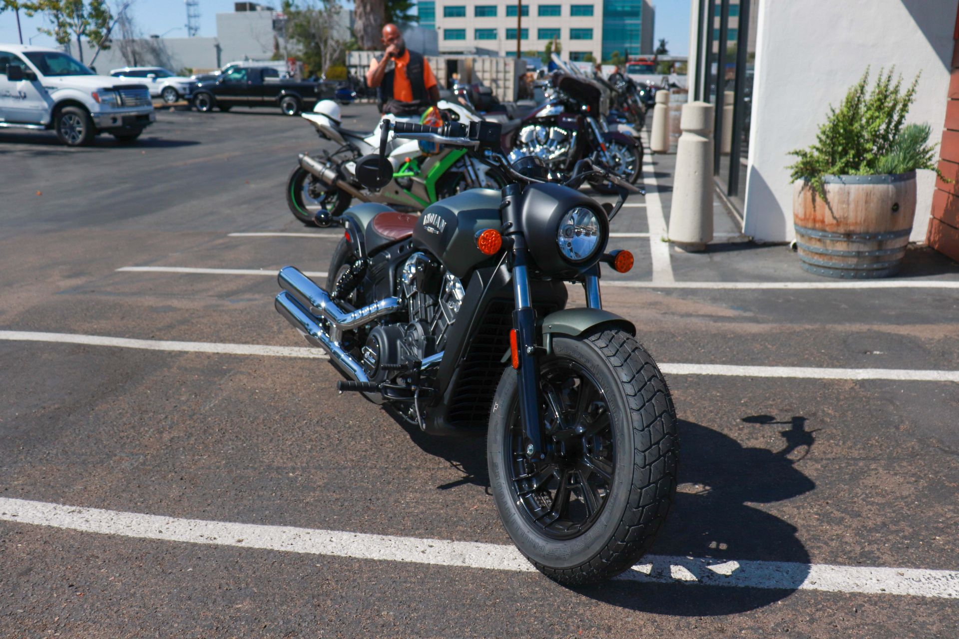 2022 Indian Scout® Bobber ABS in San Diego, California - Photo 4