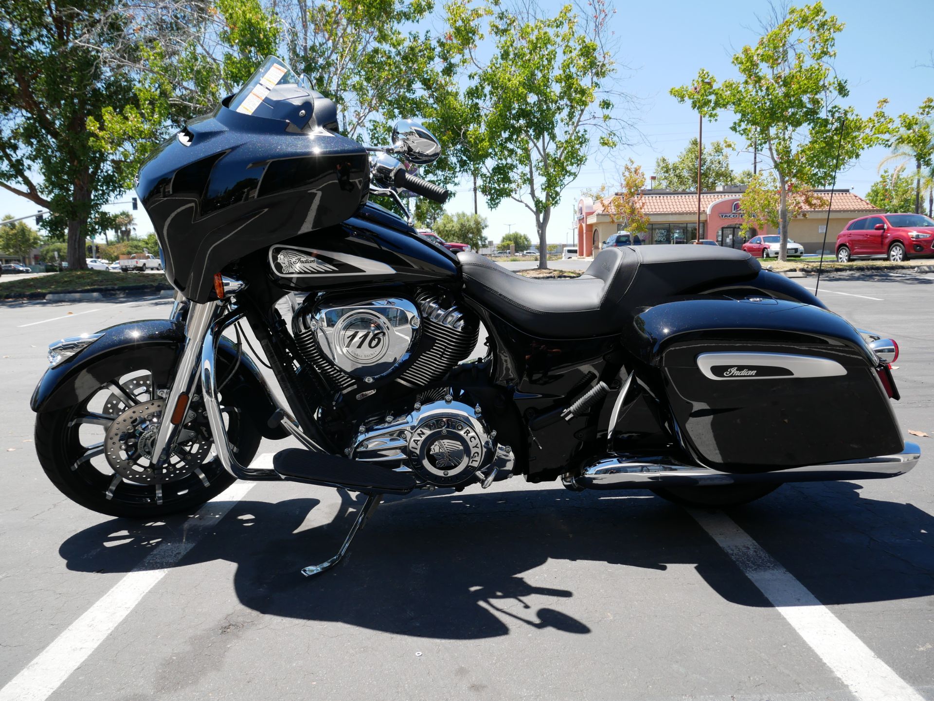 2020 Indian Chieftain® Limited in San Diego, California - Photo 11
