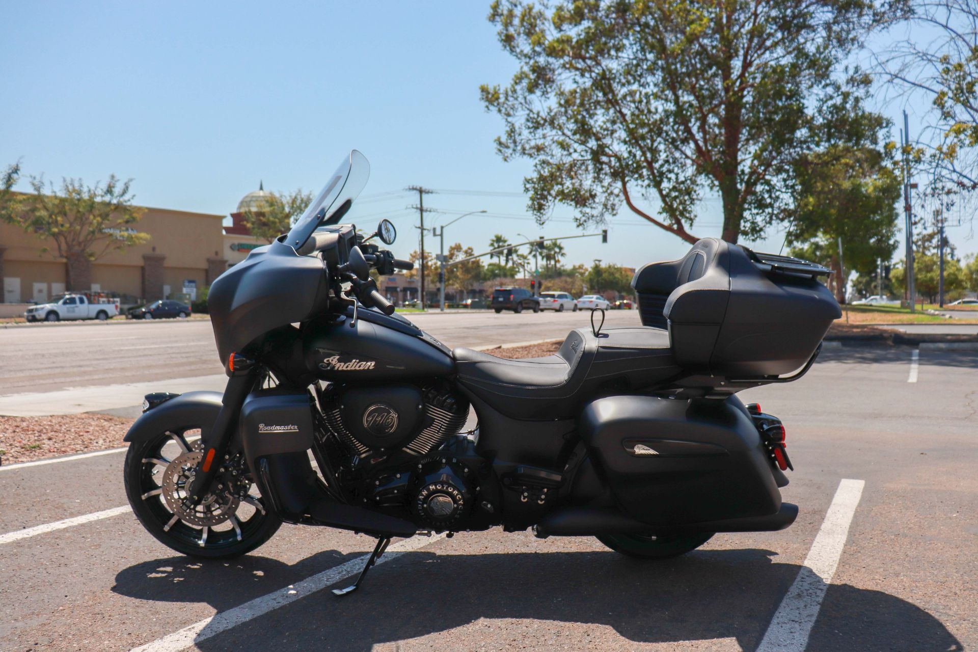 2022 Indian Motorcycle Roadmaster® Dark Horse® in San Diego, California - Photo 5