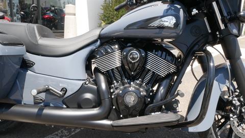 2024 Indian Motorcycle Chieftain® Dark Horse® Icon with PowerBand Audio Package in San Diego, California - Photo 12