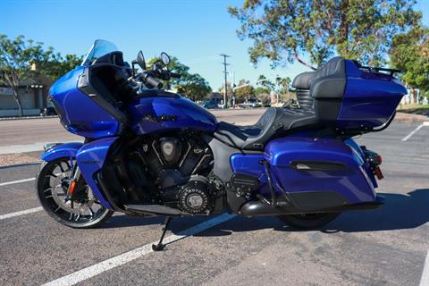 2022 Indian Pursuit® Dark Horse® with Premium Package in San Diego, California - Photo 5
