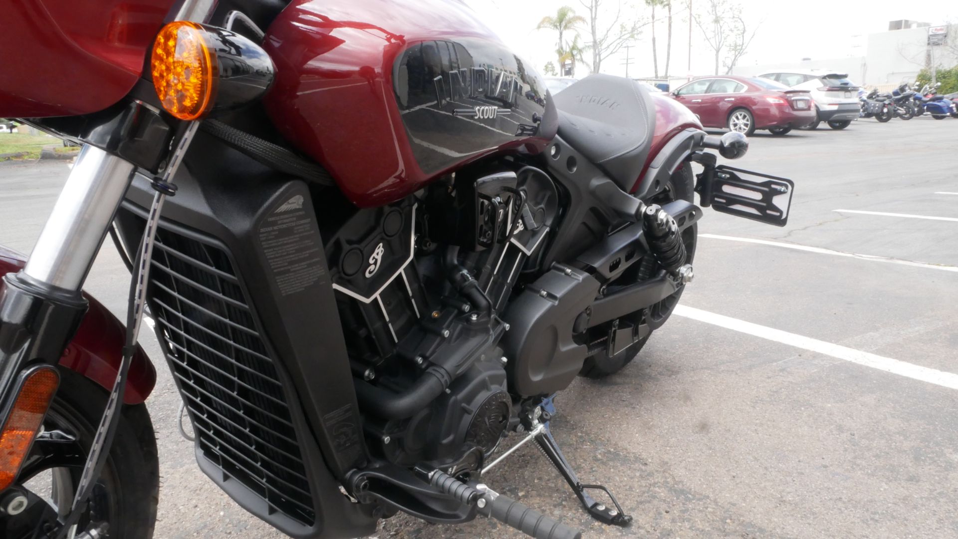 2023 Indian Motorcycle Scout® Rogue ABS Icon in San Diego, California - Photo 7