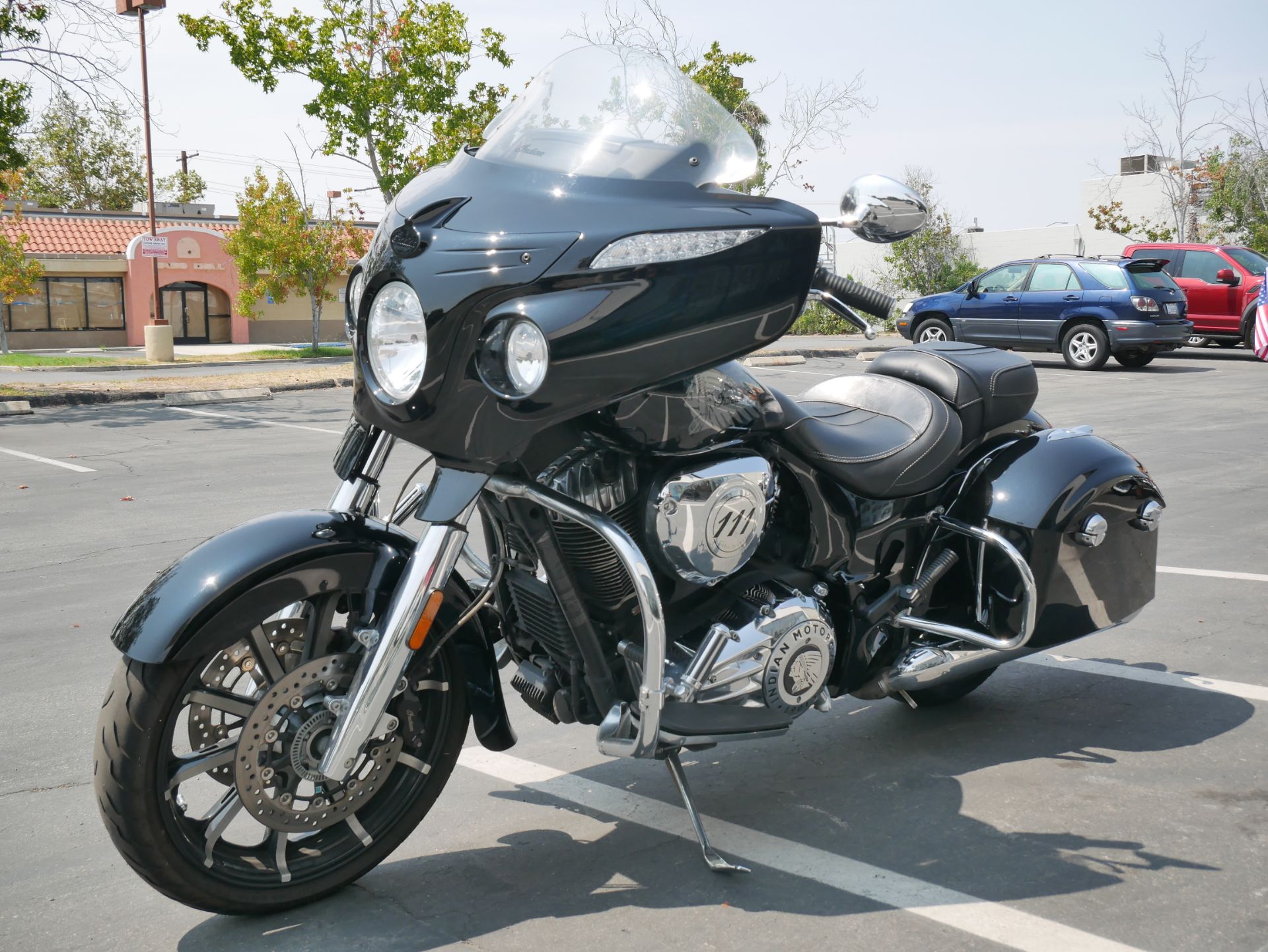 2017 Indian Chieftain® Limited in San Diego, California - Photo 7
