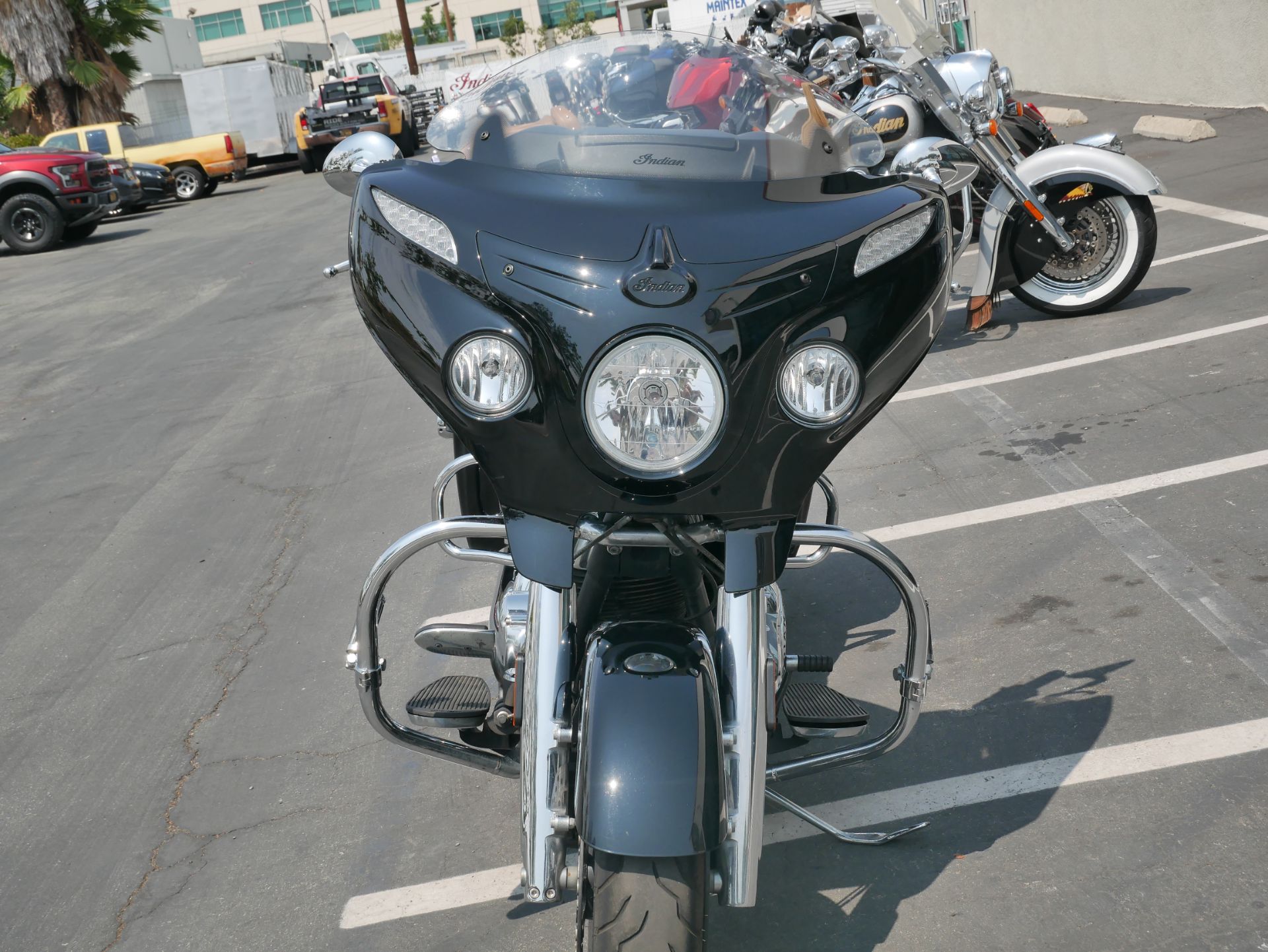 2017 Indian Chieftain® Limited in San Diego, California - Photo 8