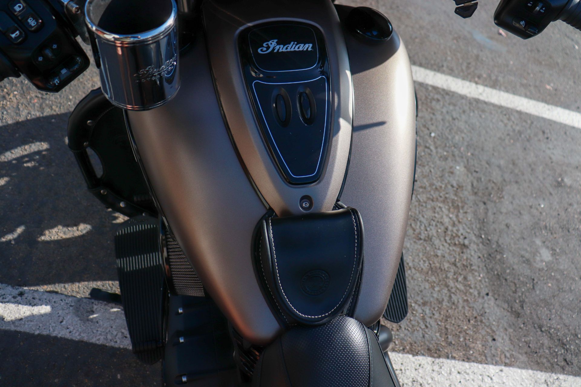 2019 Indian Motorcycle Chieftain® Dark Horse® ABS in San Diego, California - Photo 16