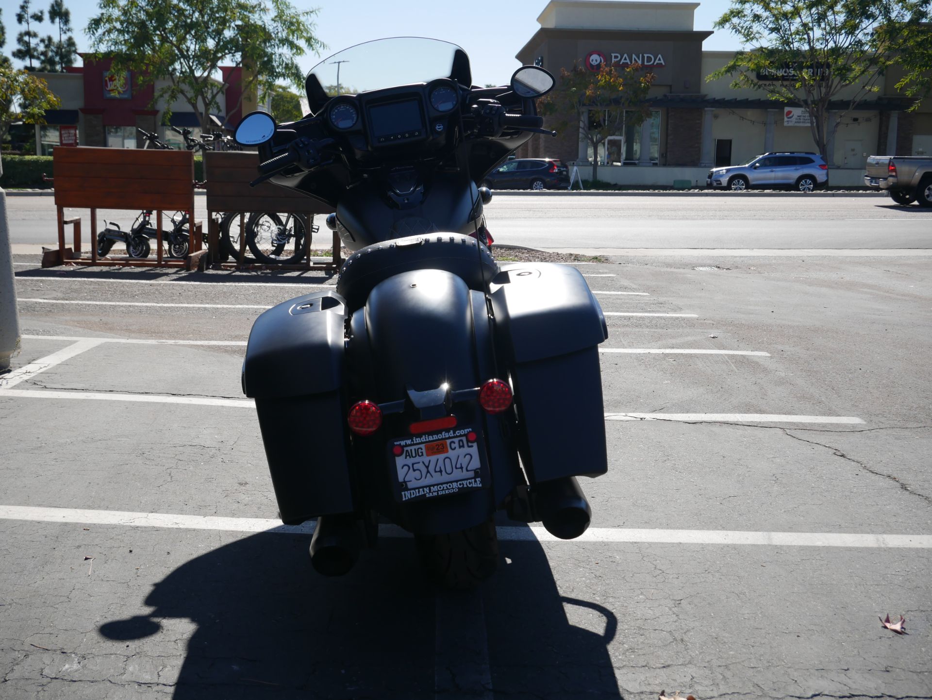 2022 Indian Motorcycle Chieftain® Dark Horse® in San Diego, California - Photo 4