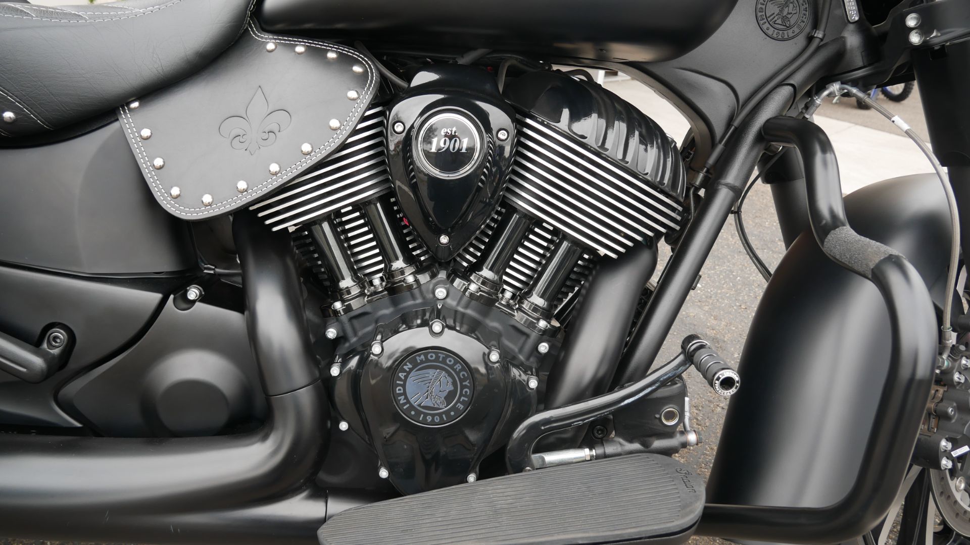 2022 Indian Motorcycle Chieftain® Dark Horse® in San Diego, California - Photo 14