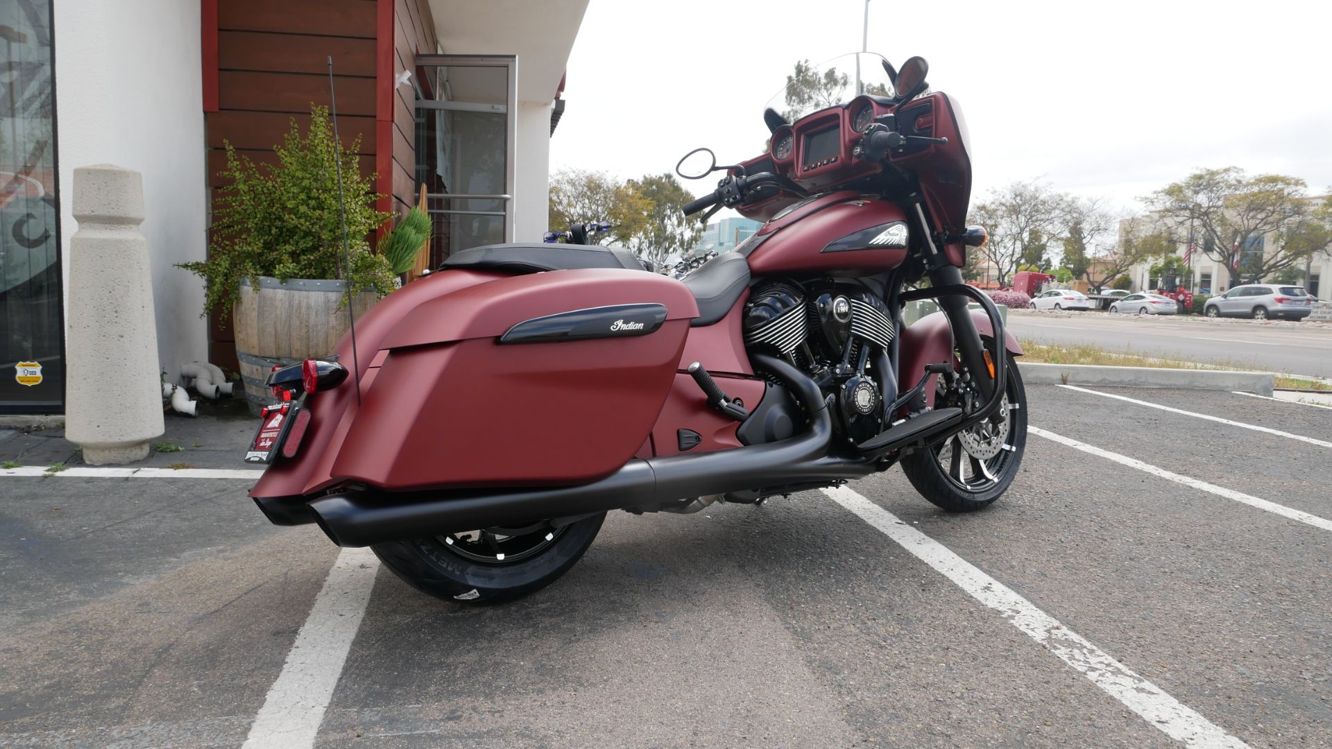 2023 Indian Motorcycle Chieftain® Dark Horse® Icon in San Diego, California - Photo 3