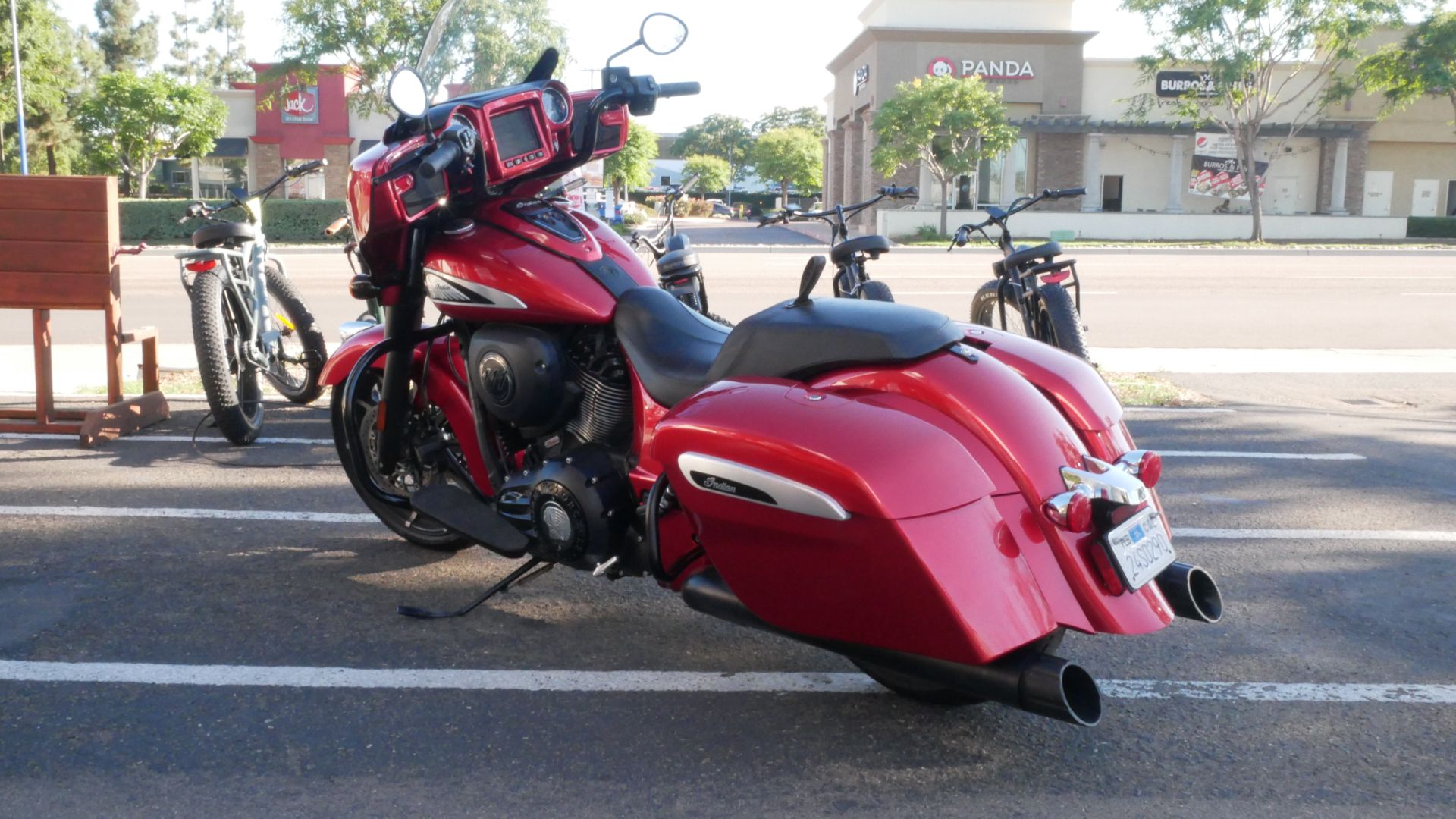 2019 Indian Motorcycle Chieftain® Dark Horse® ABS in San Diego, California - Photo 5