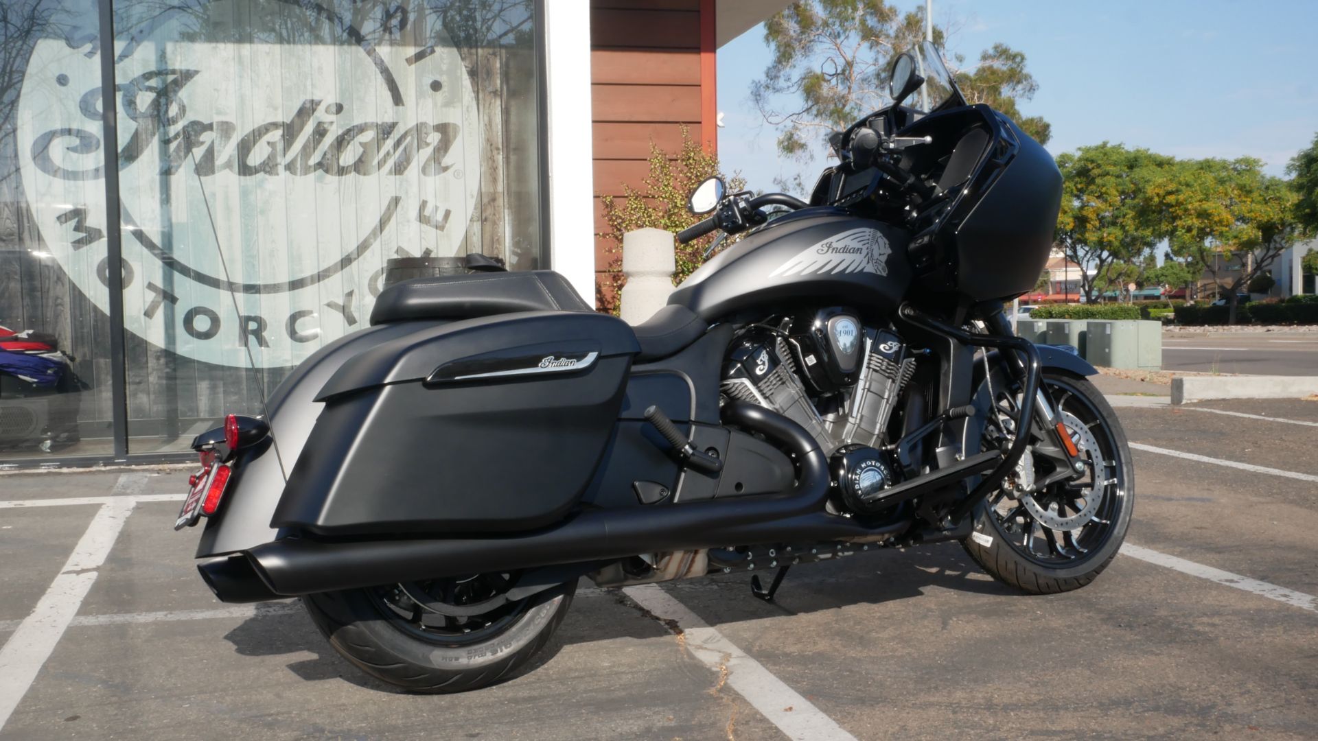 2024 Indian Motorcycle Challenger® Dark Horse® with PowerBand Audio Package in San Diego, California - Photo 3