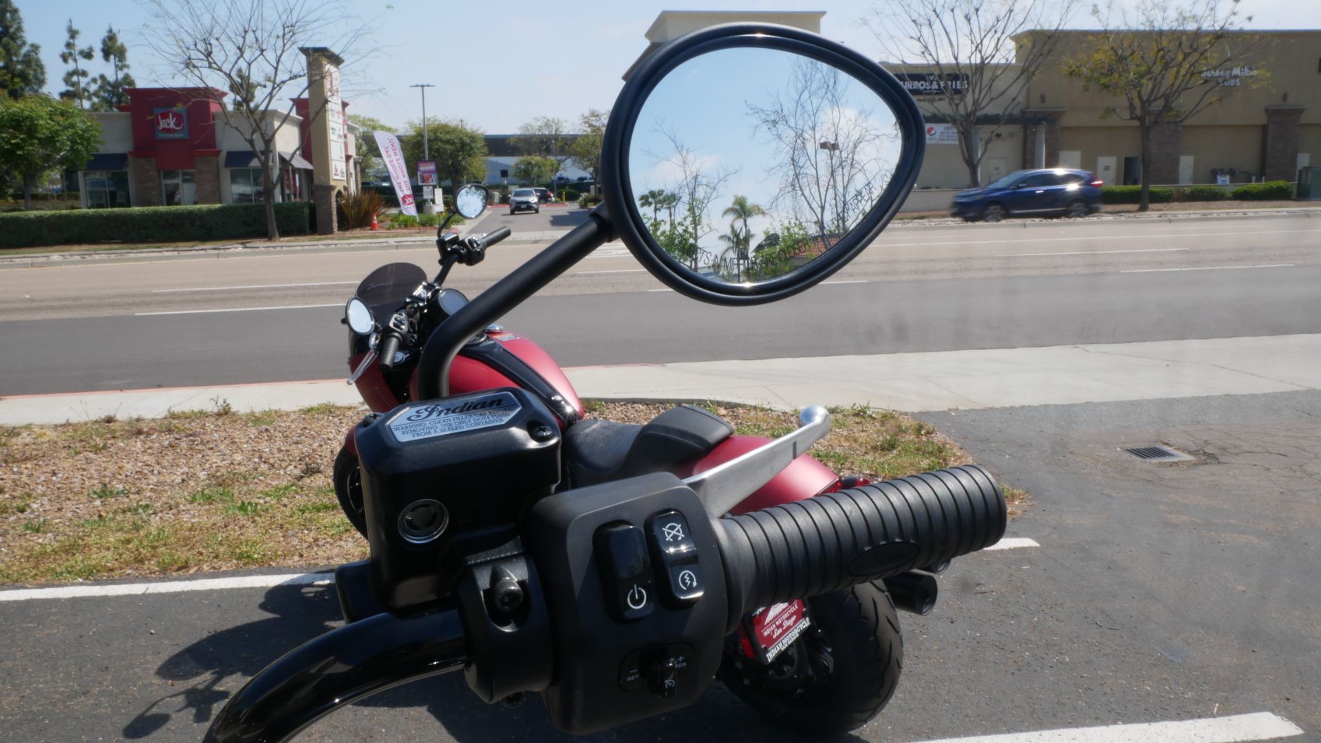 2022 Indian Motorcycle Chief Bobber Dark Horse® in San Diego, California - Photo 14