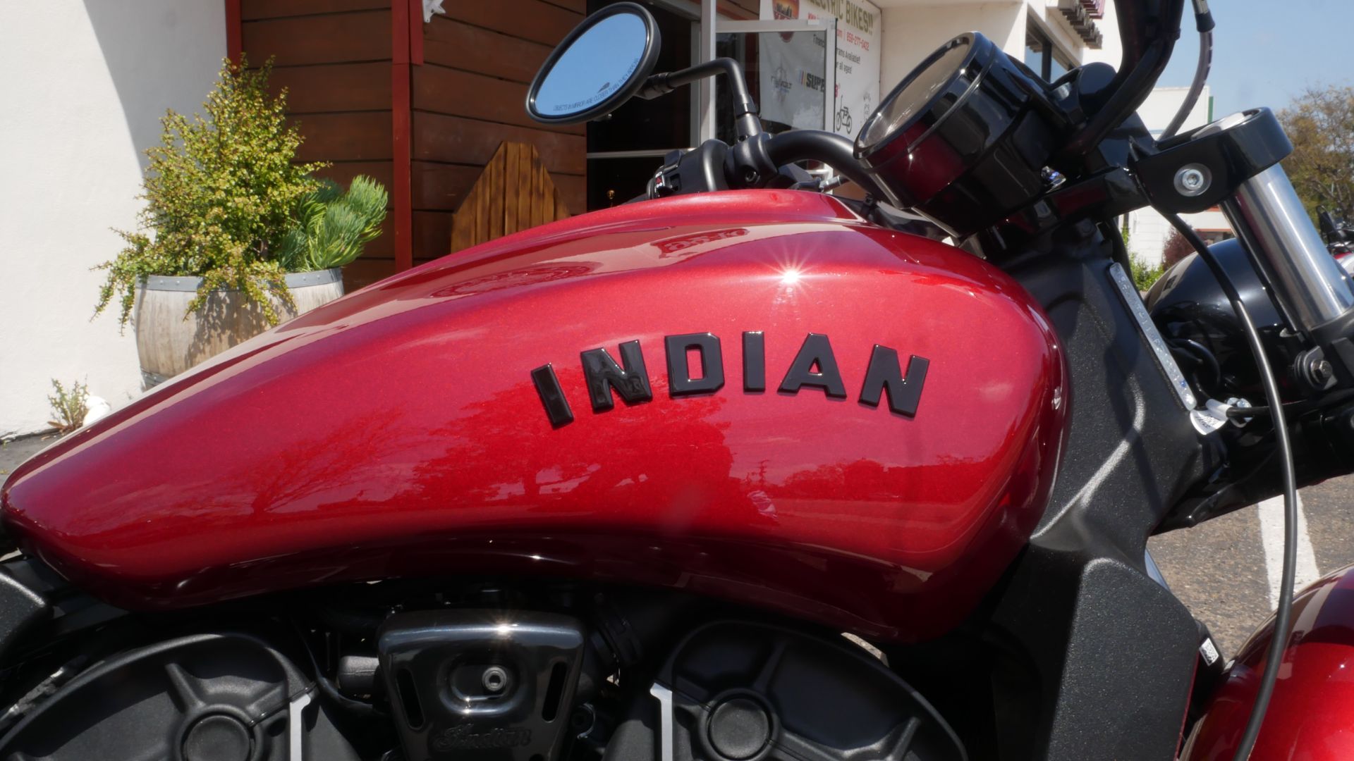2023 Indian Motorcycle Scout® Bobber Sixty ABS in San Diego, California - Photo 13