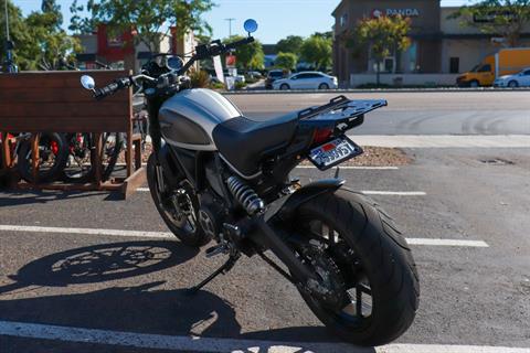 2017 Ducati Scrambler Icon in San Diego, California - Photo 6