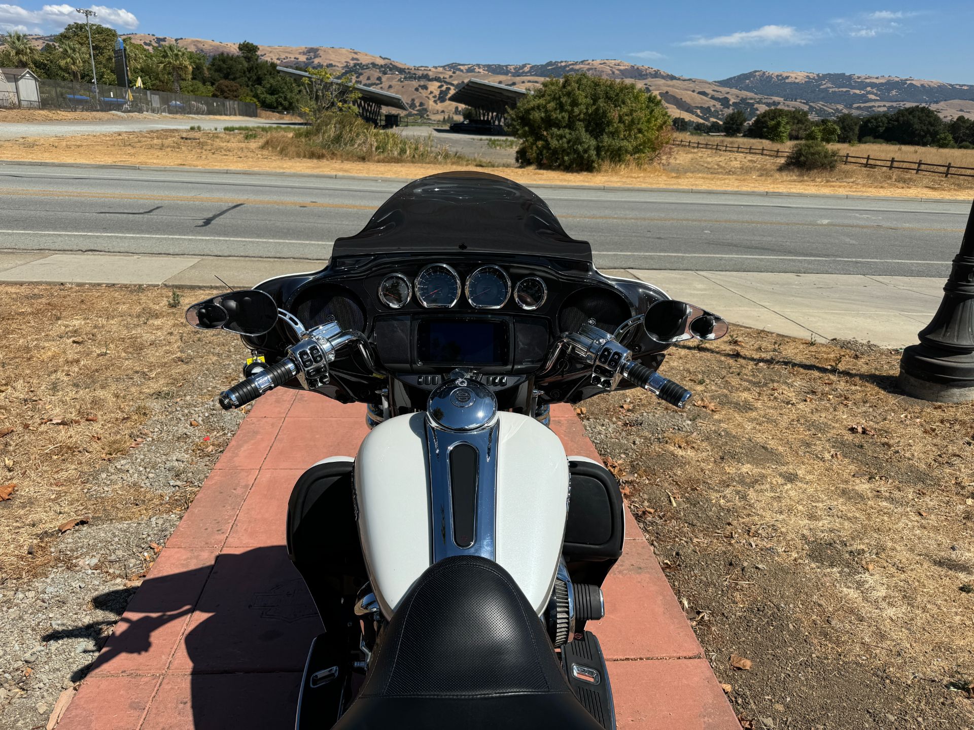 2020 Harley-Davidson Trike CVO™ Tri Glide® in Morgan Hill, California - Photo 4