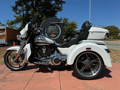 2020 Harley-Davidson Trike CVO™ Tri Glide® in Morgan Hill, California - Photo 10