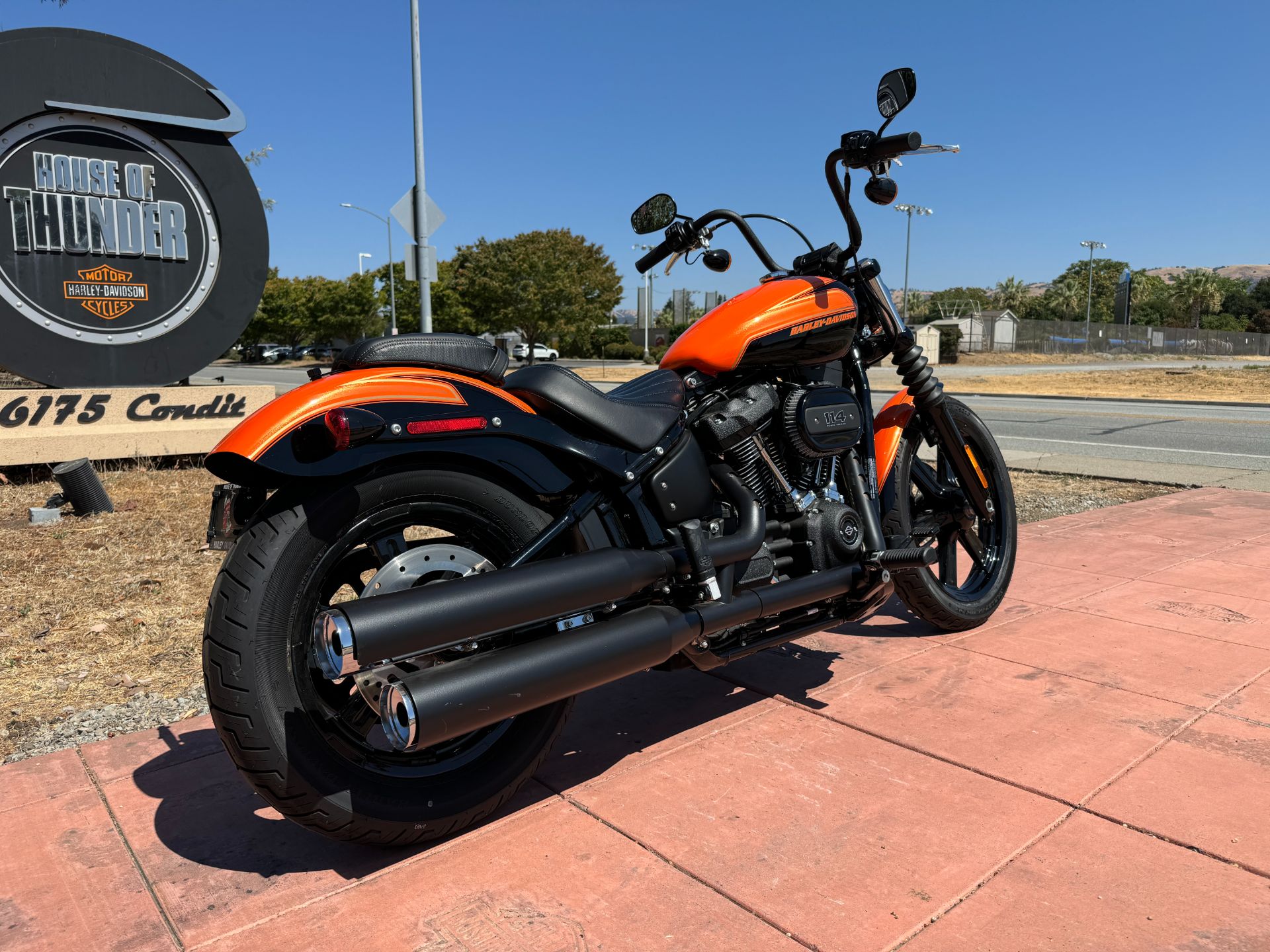 2023 Harley-Davidson Street Bob® 114 in Morgan Hill, California - Photo 6