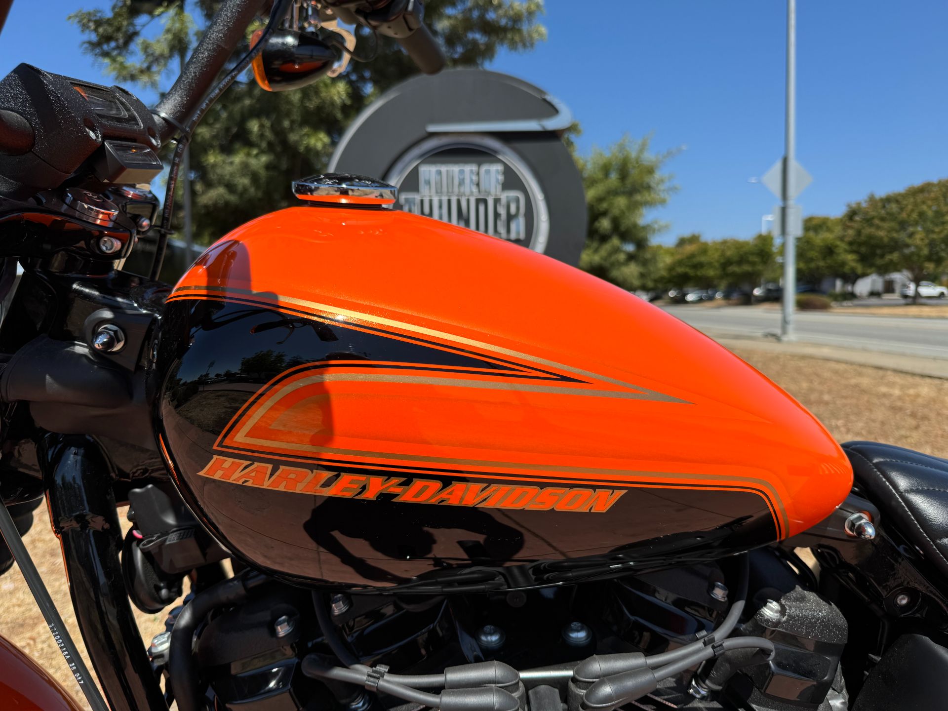 2023 Harley-Davidson Street Bob® 114 in Morgan Hill, California - Photo 10