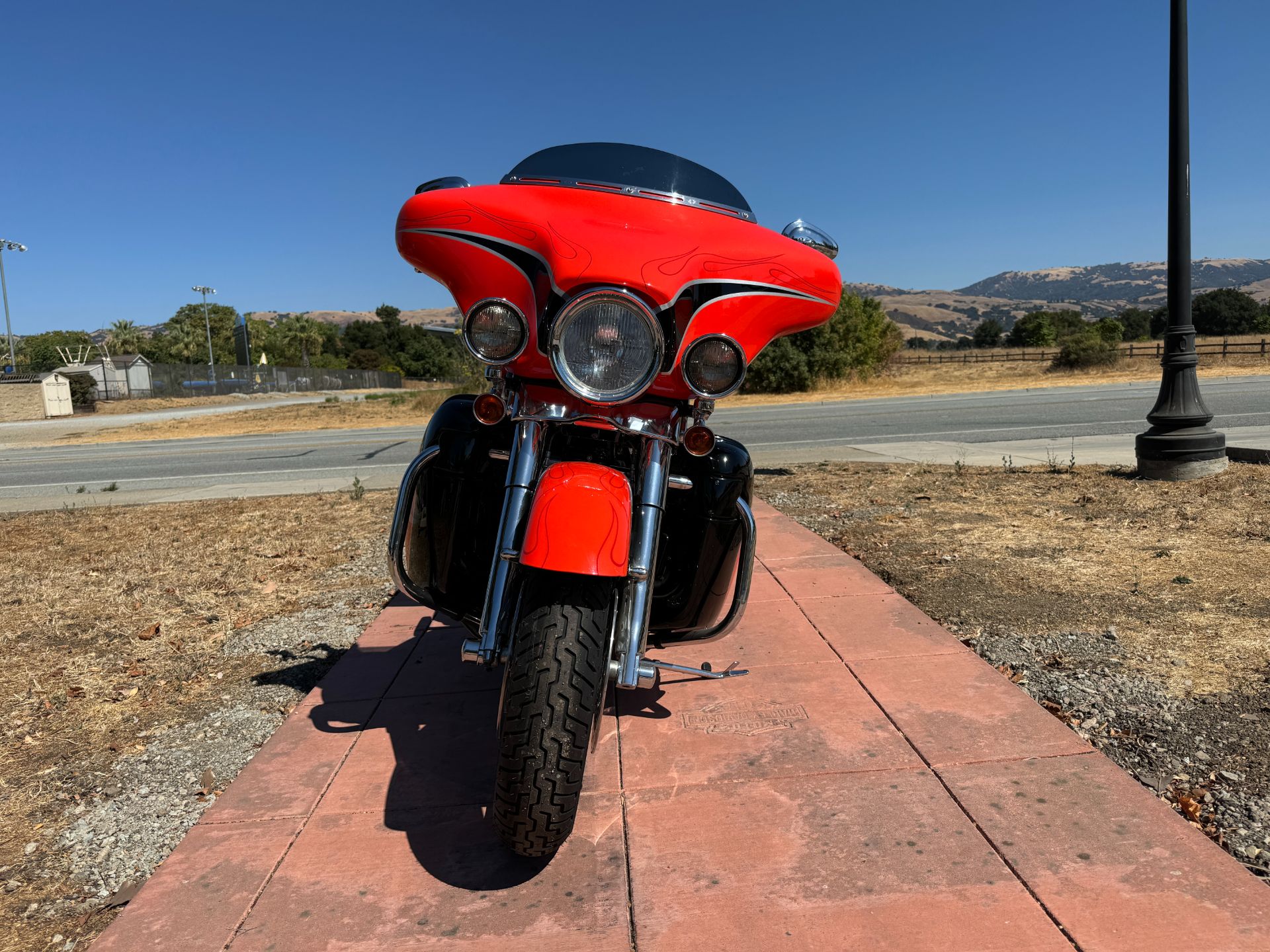 2004 Harley-Davidson FLHTCSE Screamin' Eagle® Electra Glide® in Morgan Hill, California - Photo 14