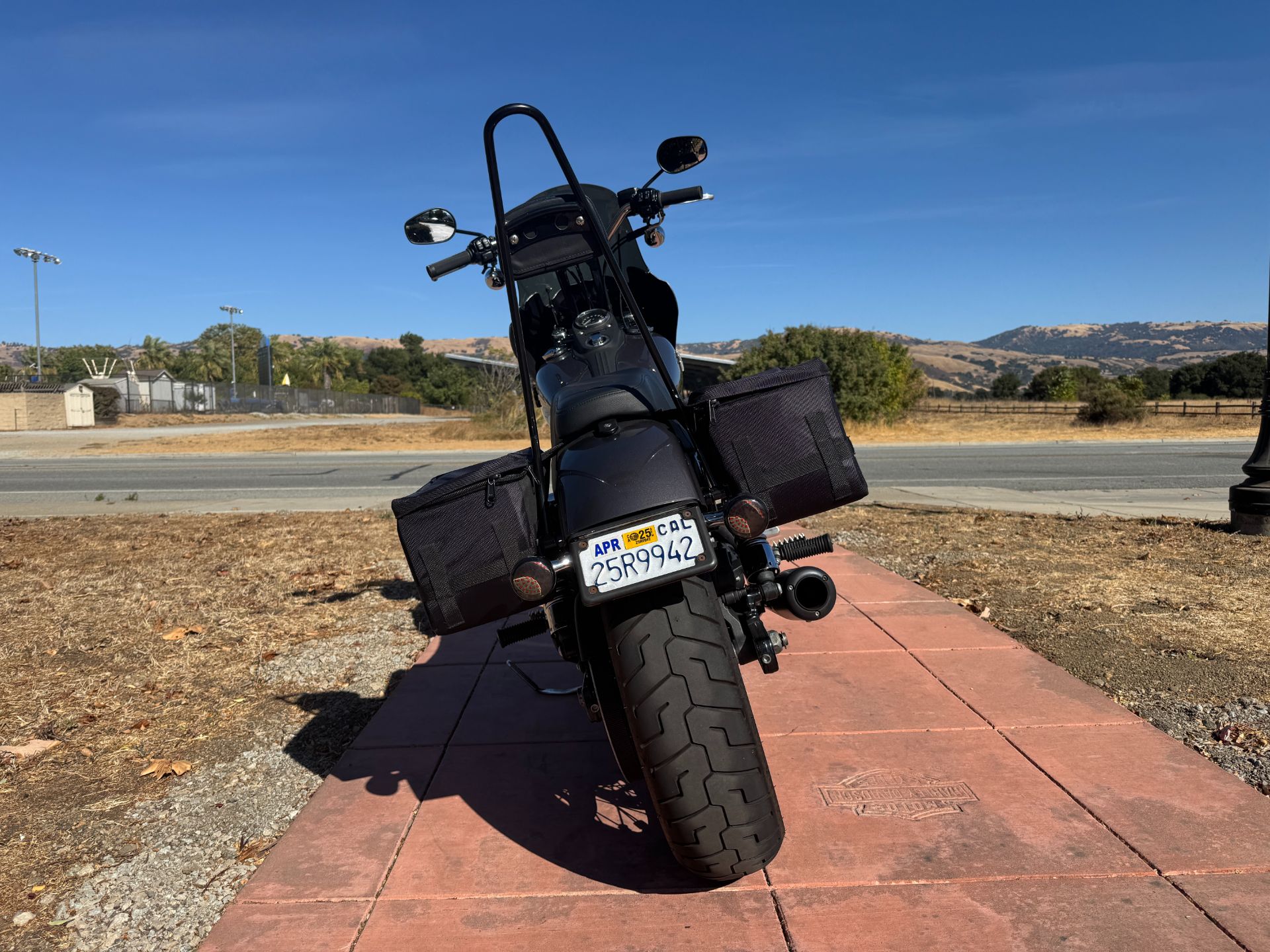 2014 Harley-Davidson Dyna® Street Bob® in Morgan Hill, California - Photo 8