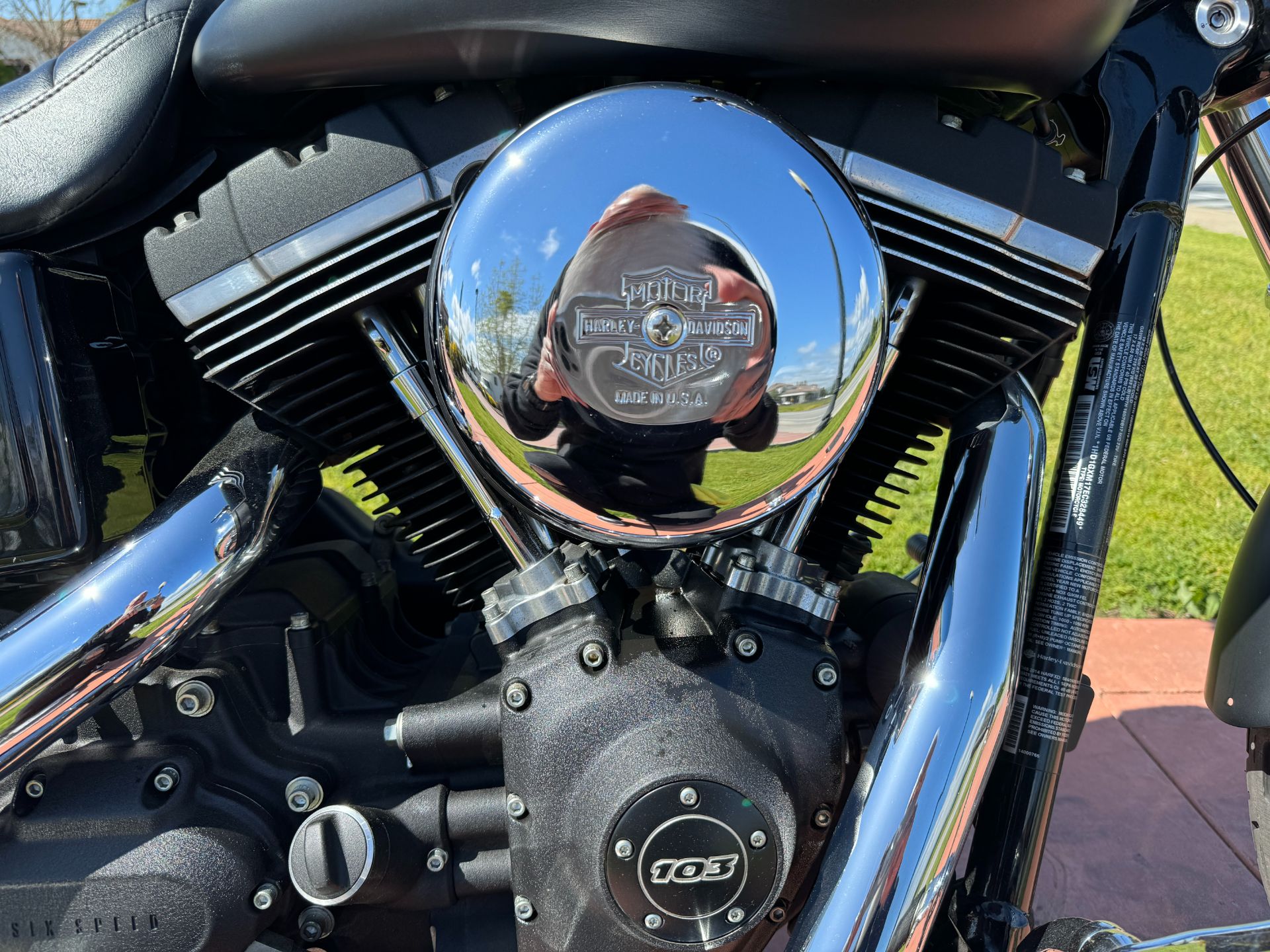 2014 Harley-Davidson Dyna® Street Bob® in Morgan Hill, California - Photo 3