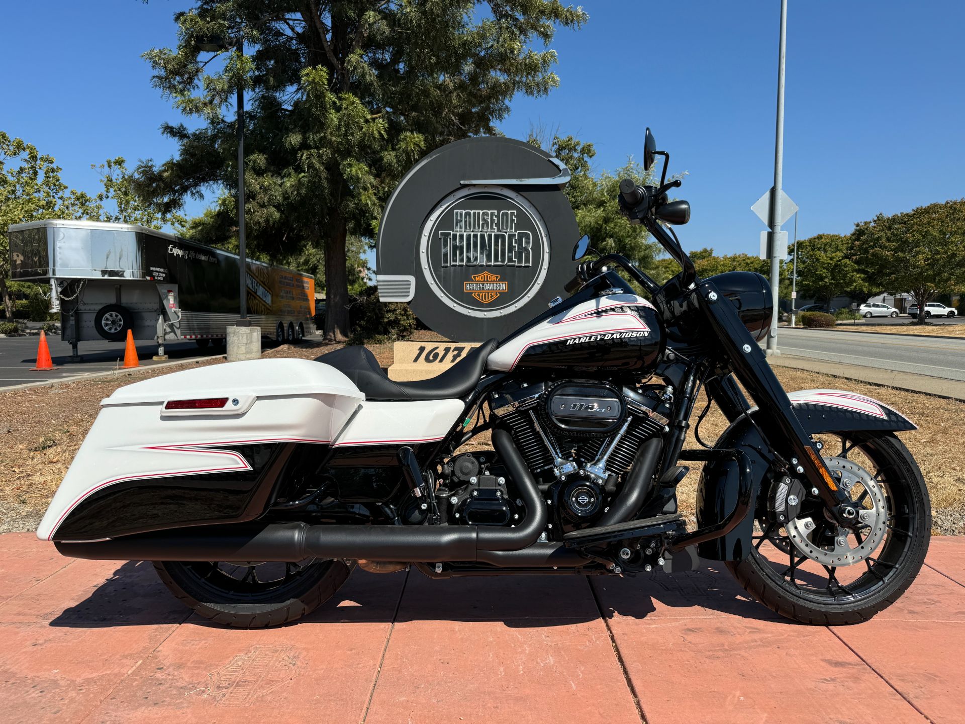 2023 Harley-Davidson Road King® Special in Morgan Hill, California - Photo 1