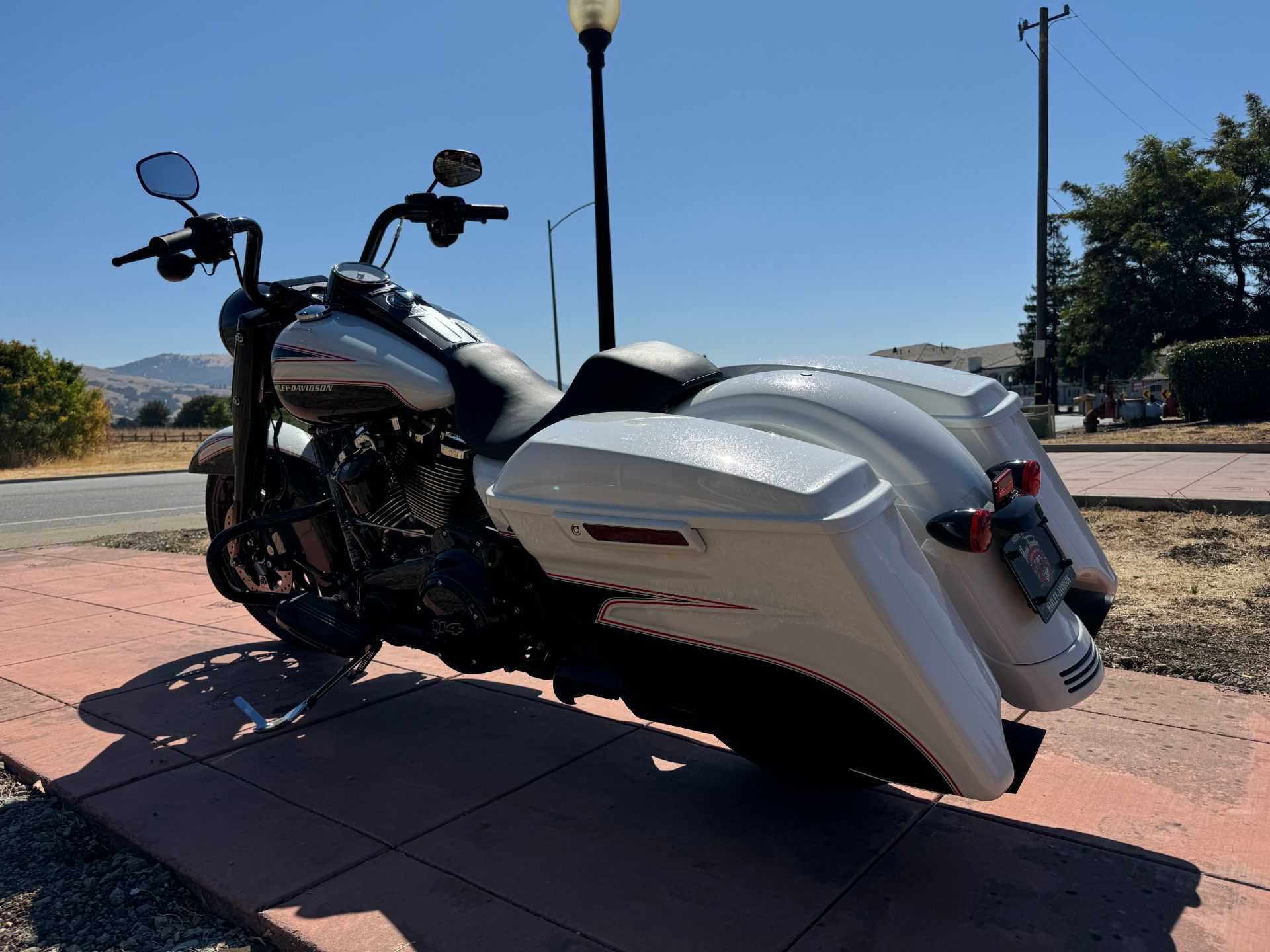 2023 Harley-Davidson Road King® Special in Morgan Hill, California - Photo 8