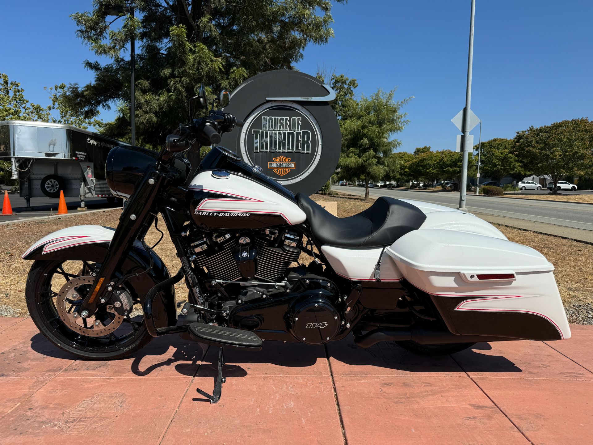 2023 Harley-Davidson Road King® Special in Morgan Hill, California - Photo 9