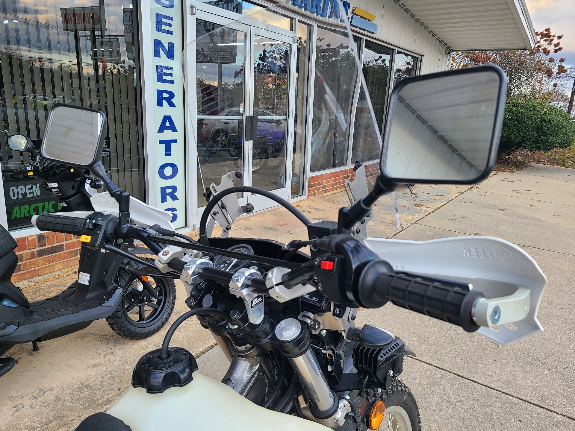 2019 Suzuki DR650S in Hendersonville, North Carolina - Photo 6