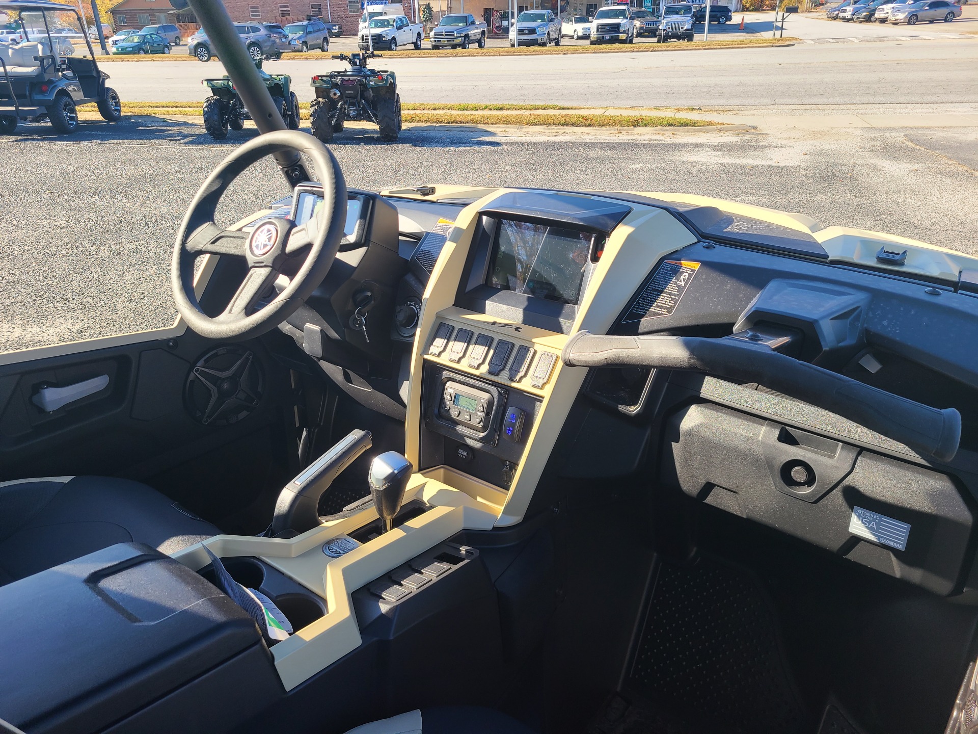 2023 Yamaha Wolverine RMAX4 1000 XT-R in Hendersonville, North Carolina - Photo 5