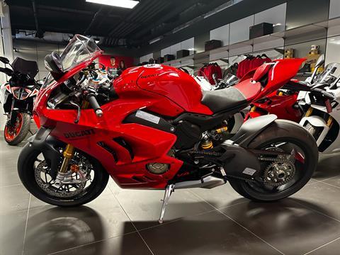 2024 Ducati Panigale V4 S in Bala Cynwyd, Pennsylvania - Photo 2