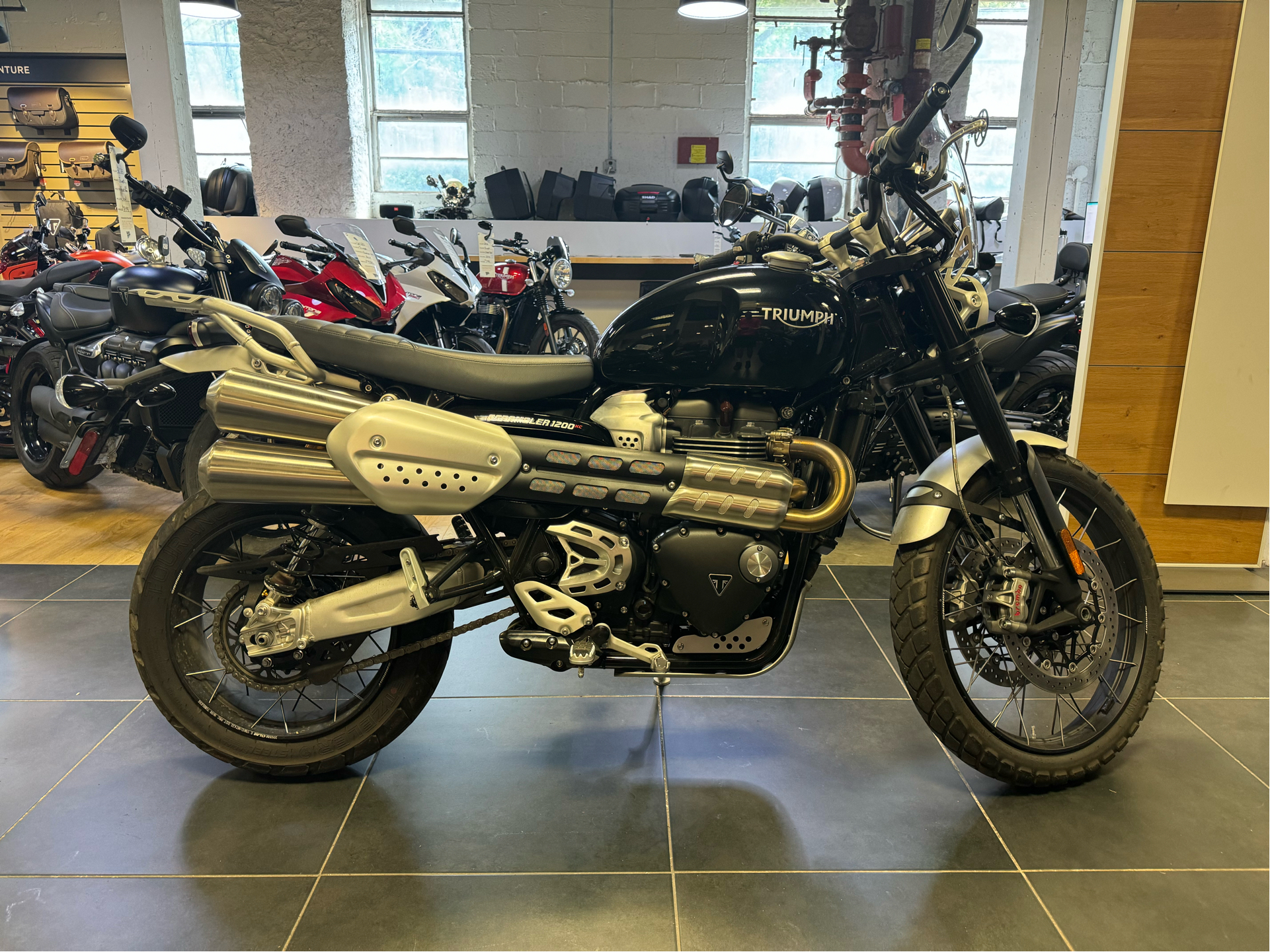 2022 Triumph Scrambler 1200 XC in Philadelphia, Pennsylvania - Photo 1