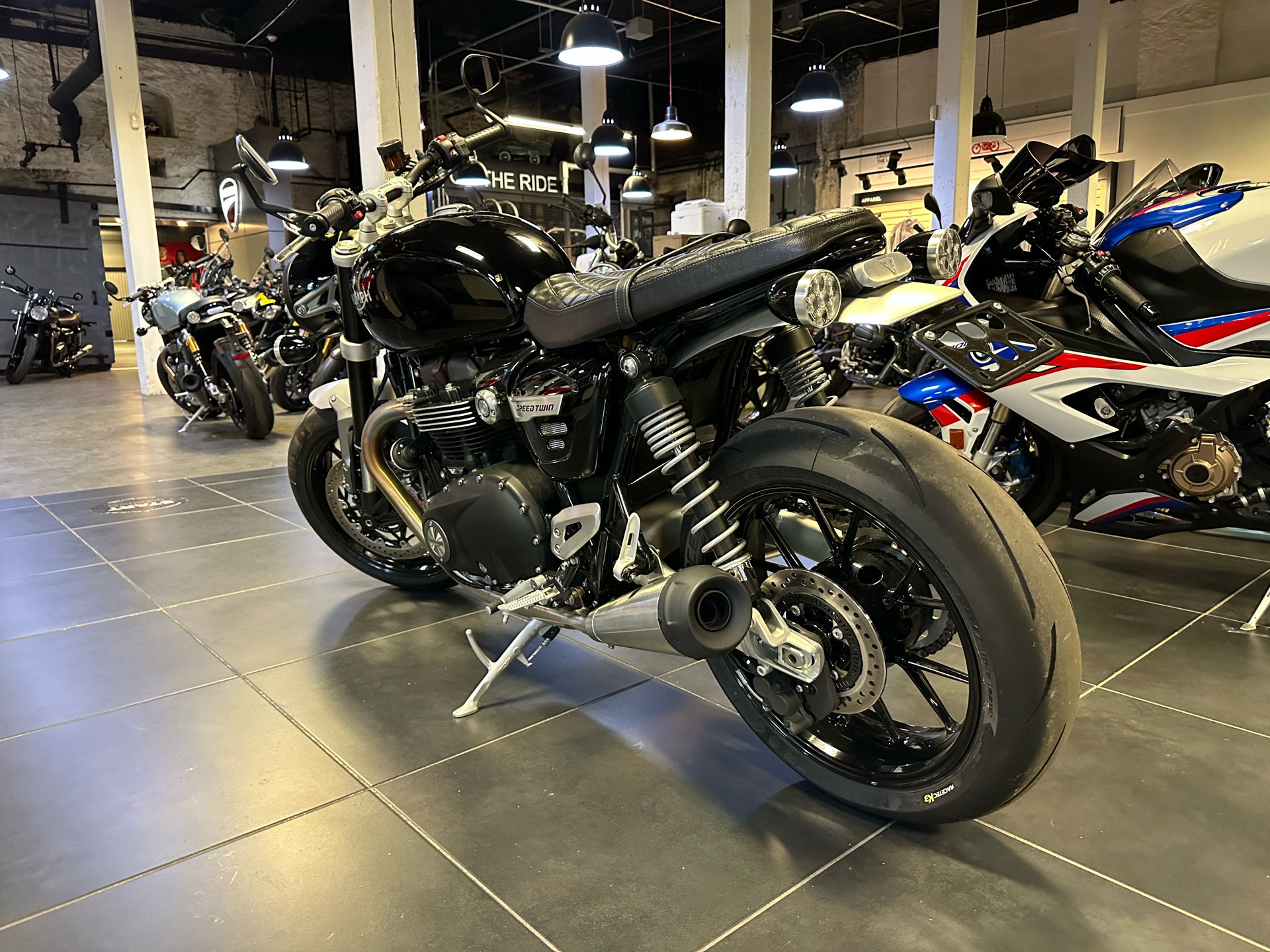 2023 Triumph Speed Twin 1200 in Philadelphia, Pennsylvania - Photo 6