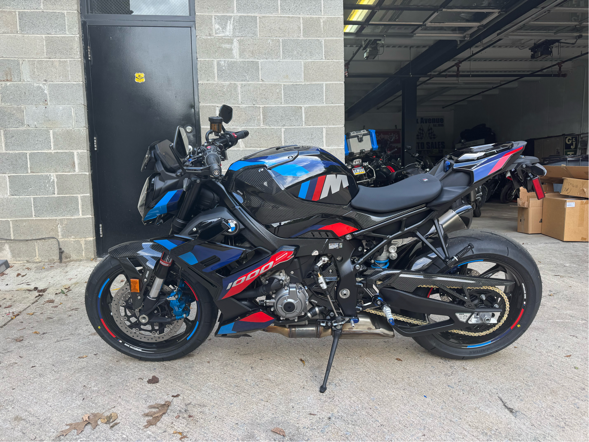 2024 BMW M 1000 R in Bala Cynwyd, Pennsylvania - Photo 1