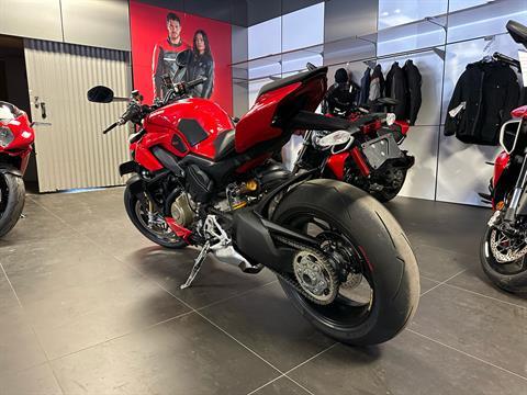 2022 Ducati Streetfighter V4 S in Philadelphia, Pennsylvania - Photo 6
