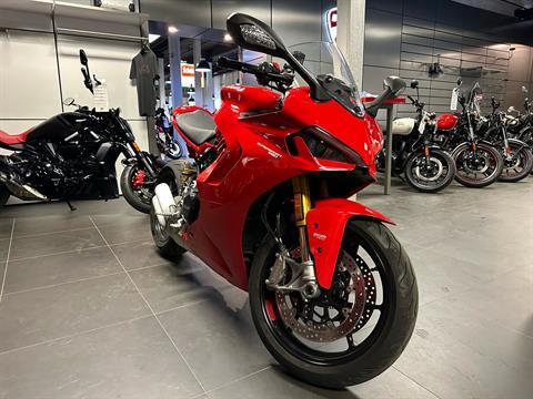 2023 Ducati SuperSport 950 S in Philadelphia, Pennsylvania - Photo 3