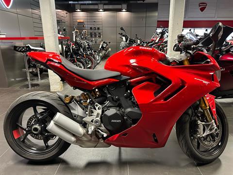 2023 Ducati SuperSport 950 S in Philadelphia, Pennsylvania - Photo 4