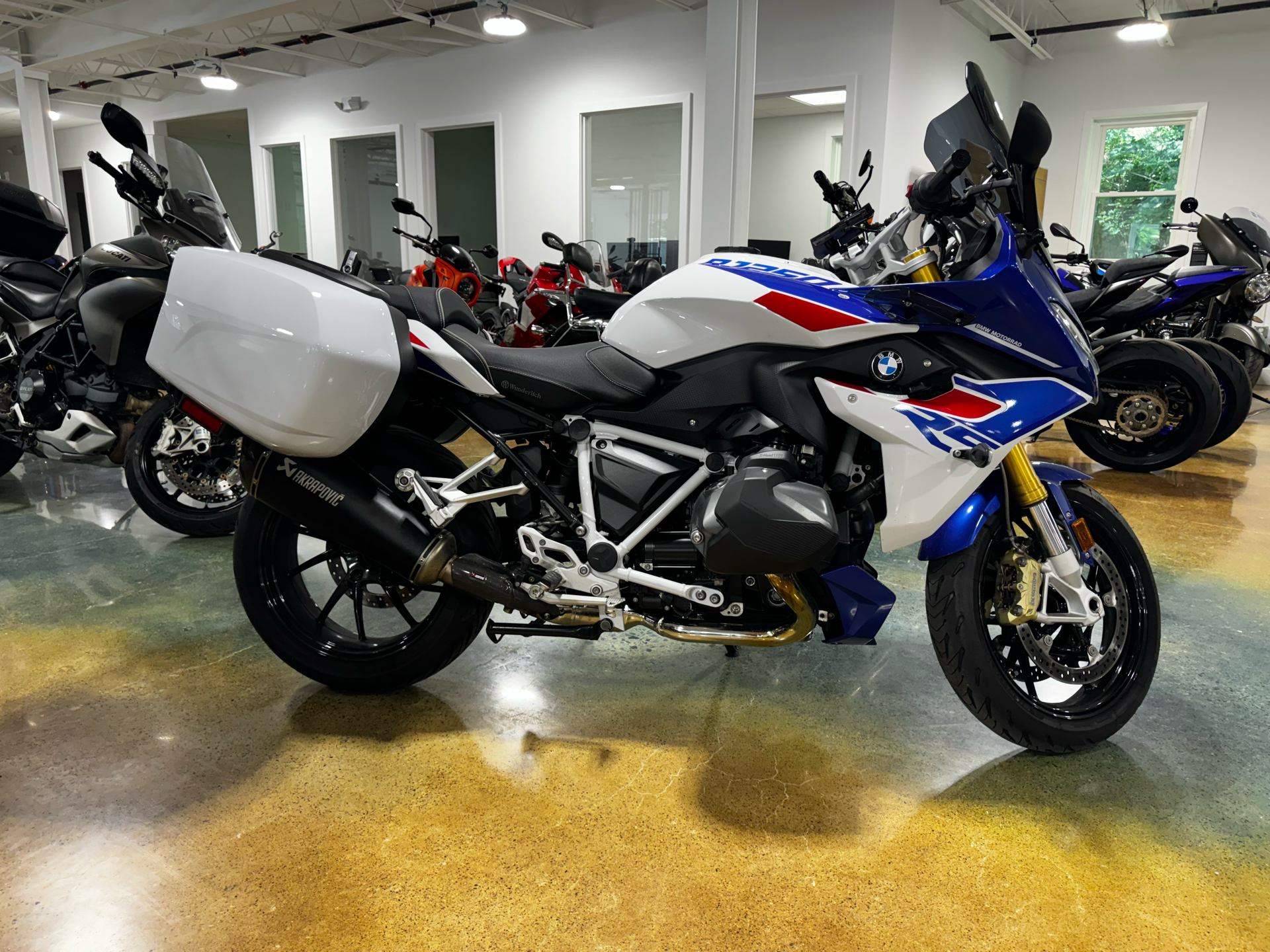 2023 BMW R 1250 RS in Bala Cynwyd, Pennsylvania - Photo 4