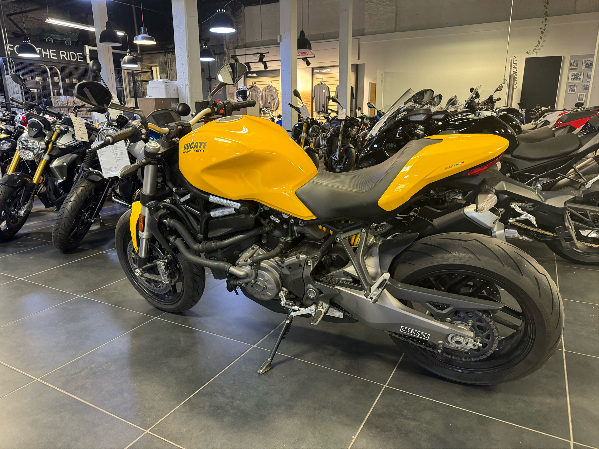 2019 Ducati Monster 821 in Philadelphia, Pennsylvania - Photo 2