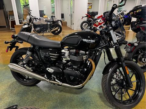 2022 Triumph Street Twin in Bala Cynwyd, Pennsylvania - Photo 1