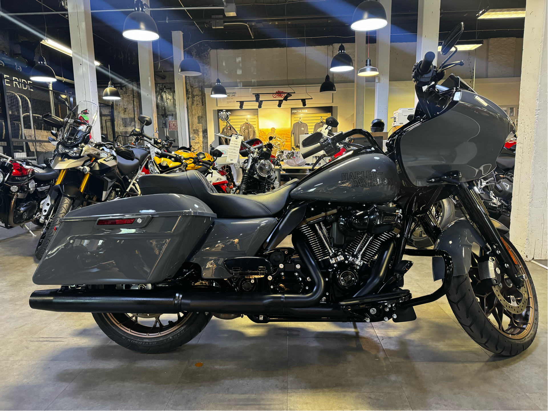 2022 Harley-Davidson Road Glide® ST in Philadelphia, Pennsylvania - Photo 1