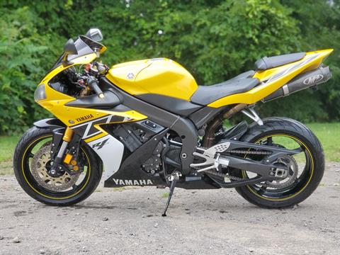 2006 Yamaha YZF-R1 in Ransomville, New York - Photo 5