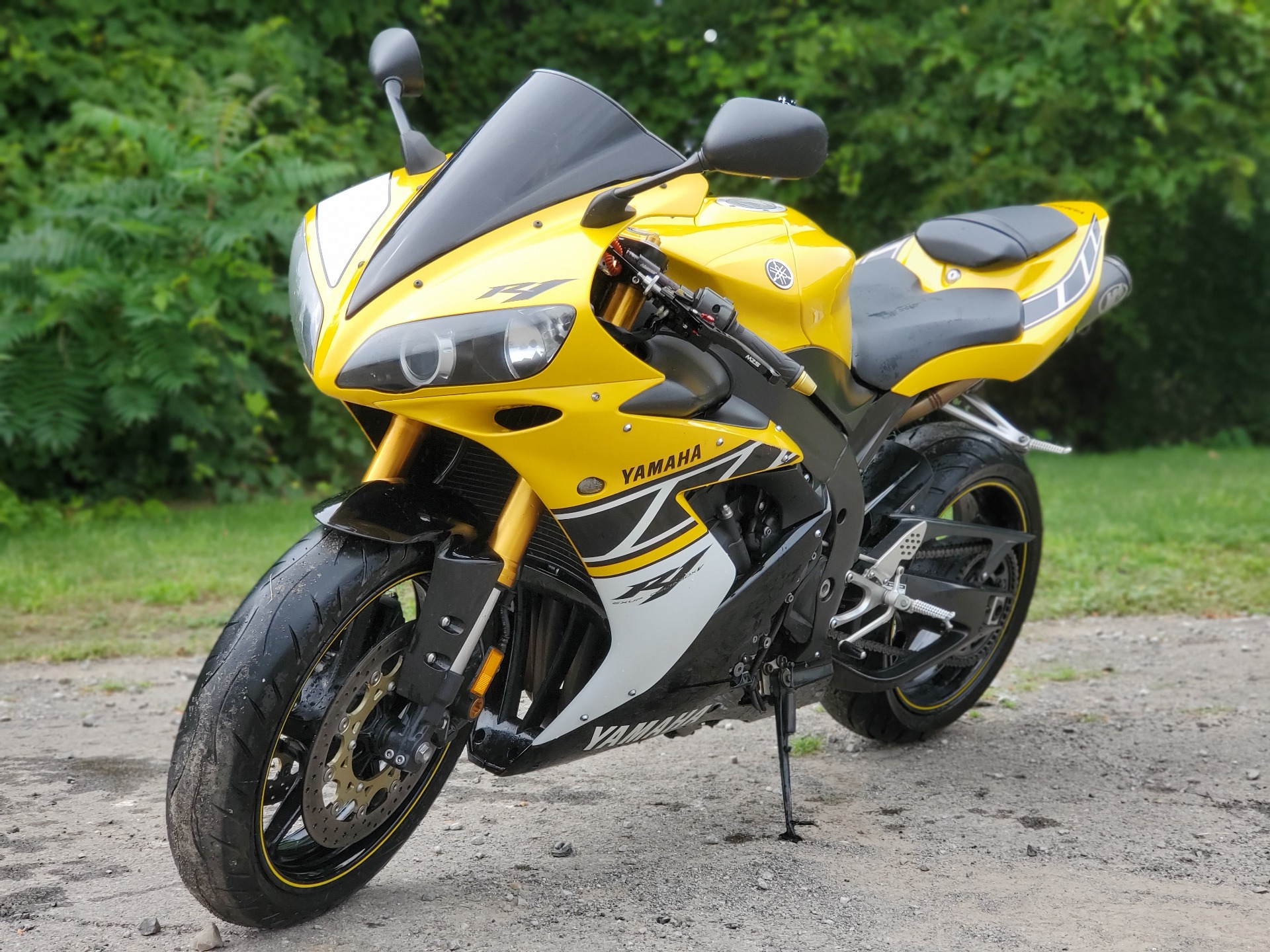 2006 Yamaha YZF-R1 in Ransomville, New York - Photo 6