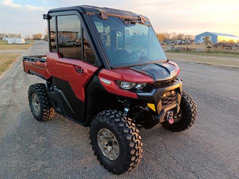 2025 Can-Am Defender Limited in Devils Lake, North Dakota