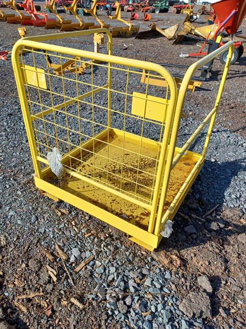 Misc. Used Man Cage For Fork Lift in Quakertown, Pennsylvania - Photo 2