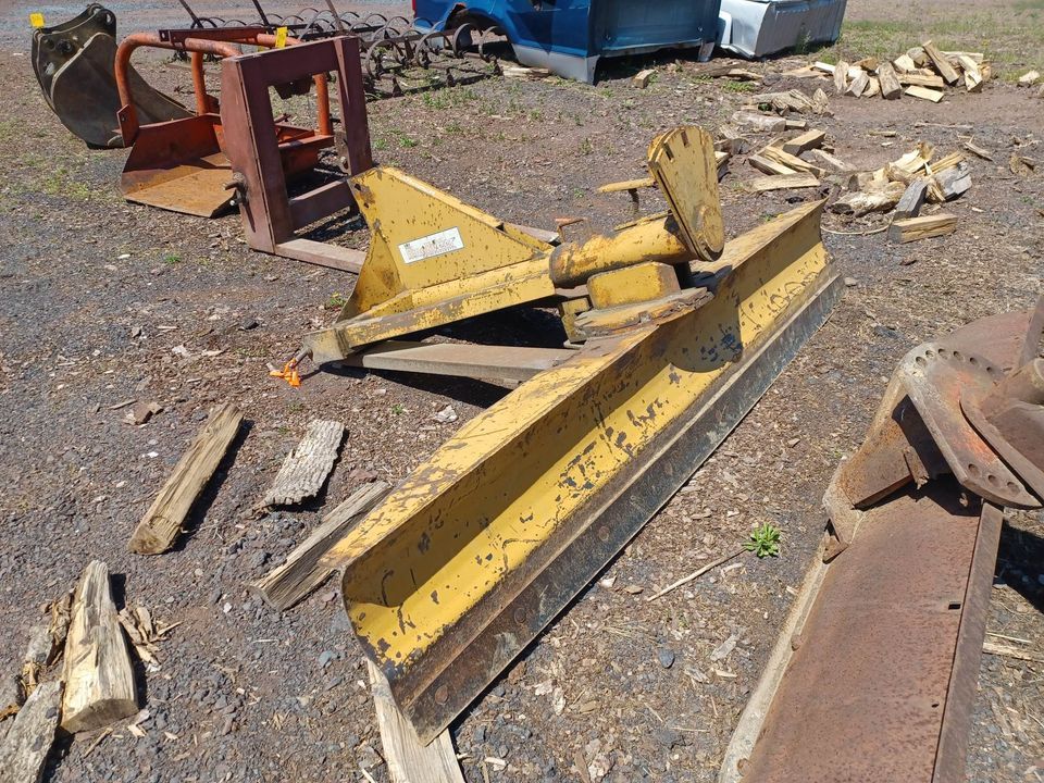 Misc. Used 8' Grader Blade - FIXED NO ANGLE in Quakertown, Pennsylvania