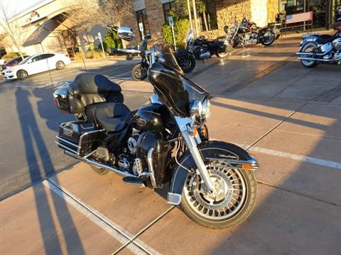 2011 Harley-Davidson Ultra Classic® Electra Glide® in Washington, Utah - Photo 3