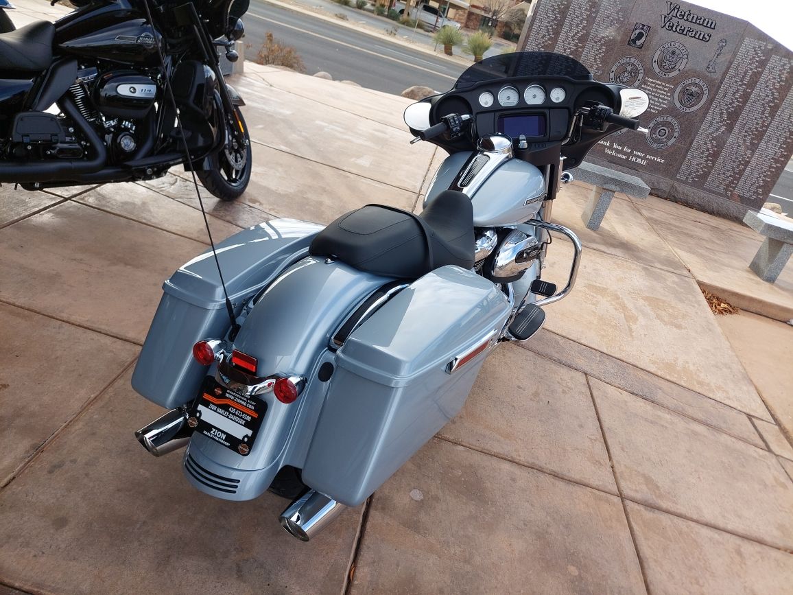 2023 Harley-Davidson Street Glide® in Washington, Utah - Photo 2